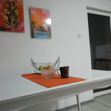 Apartment Salus *